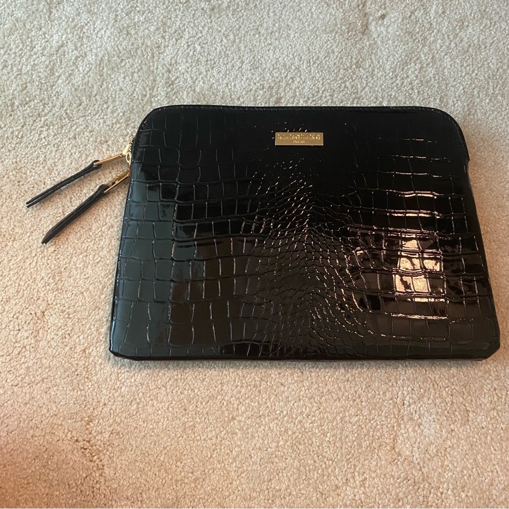 Marciano clutch purse